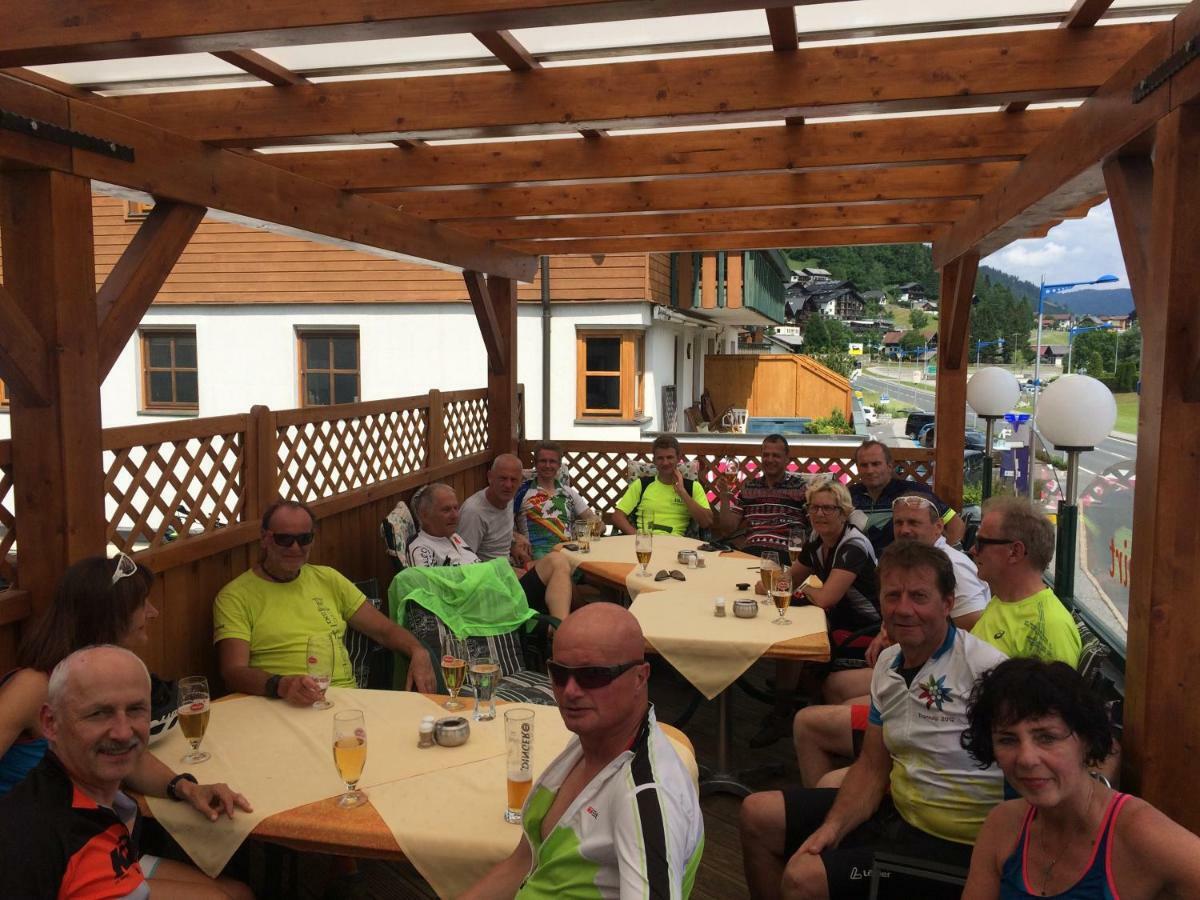 Restaurant-Pension Dorfwirt Bad Kleinkirchheim Exterior foto